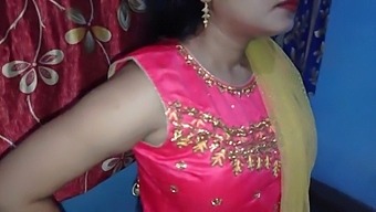 ভারতীয় বিয়ের মেয়ের নকল গুদ সেক্স