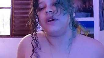 Live Masturbation: A Solo Session In Front Of The Camera