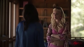 Brunette Beauty Indulges In Solo Pleasure With Luscious Pussy